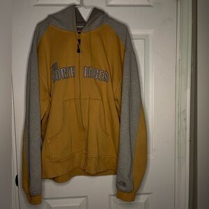 North face hoodie size large
